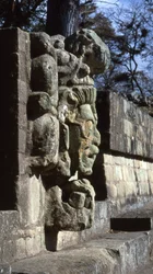 Copan Venus Skulptur